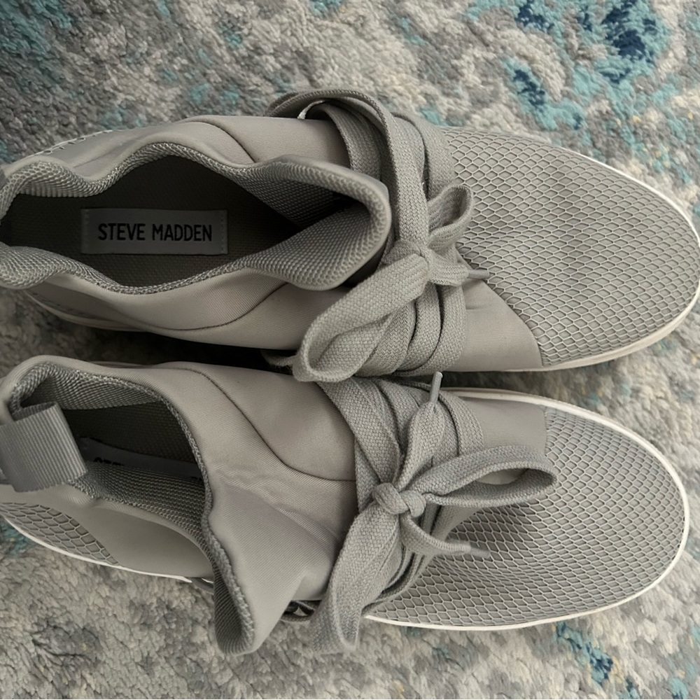 Steve Madden sneakers